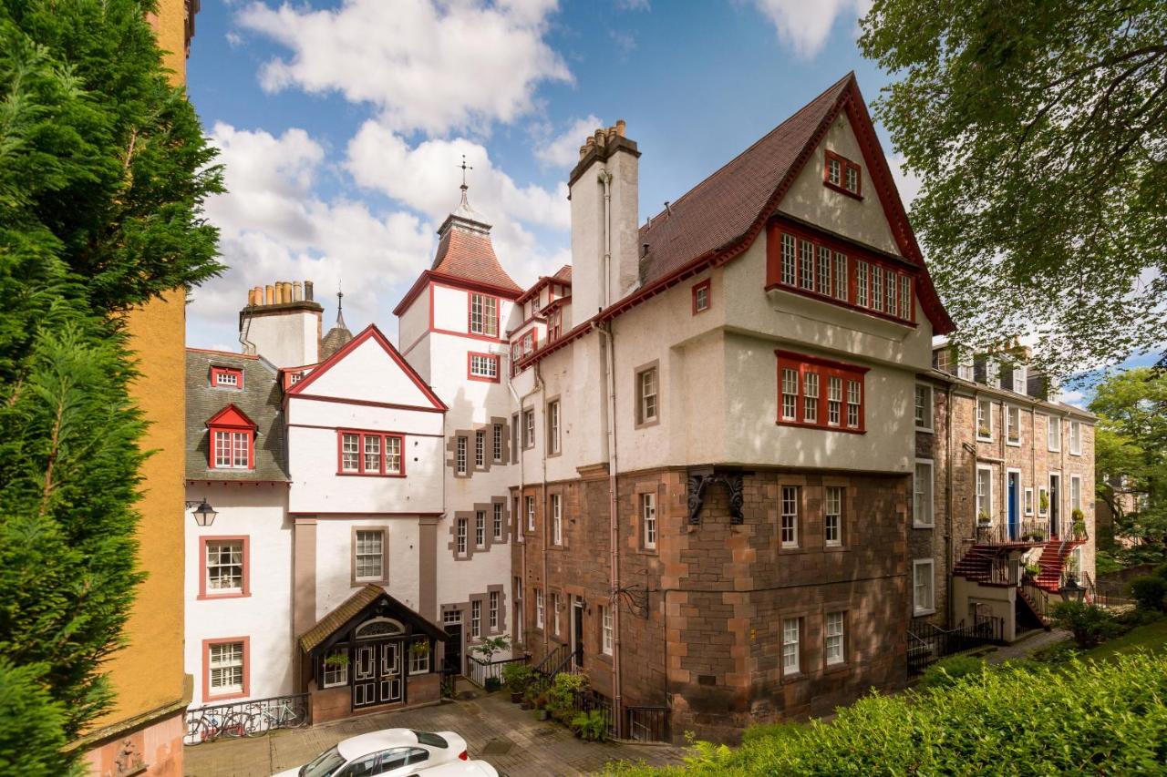 Stunning Ramsay Gardens * EDI